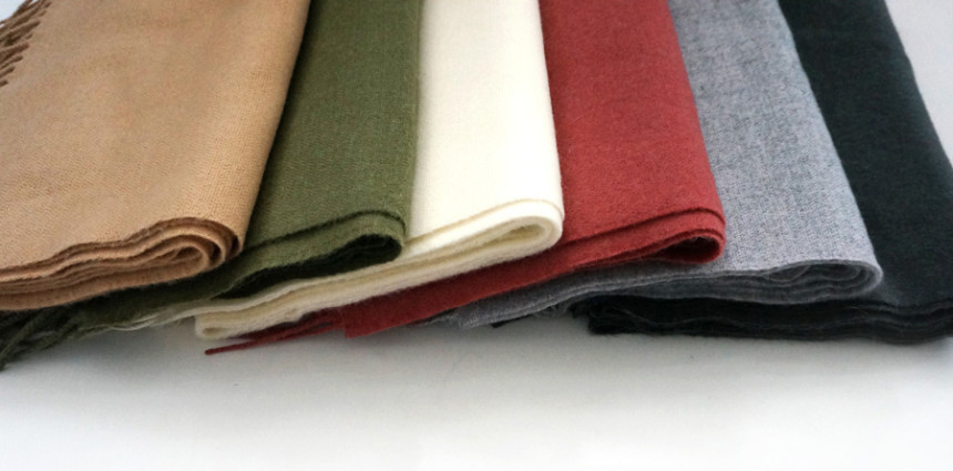 Plain Surgical Wool muffler Woman Autumn Cozy Look