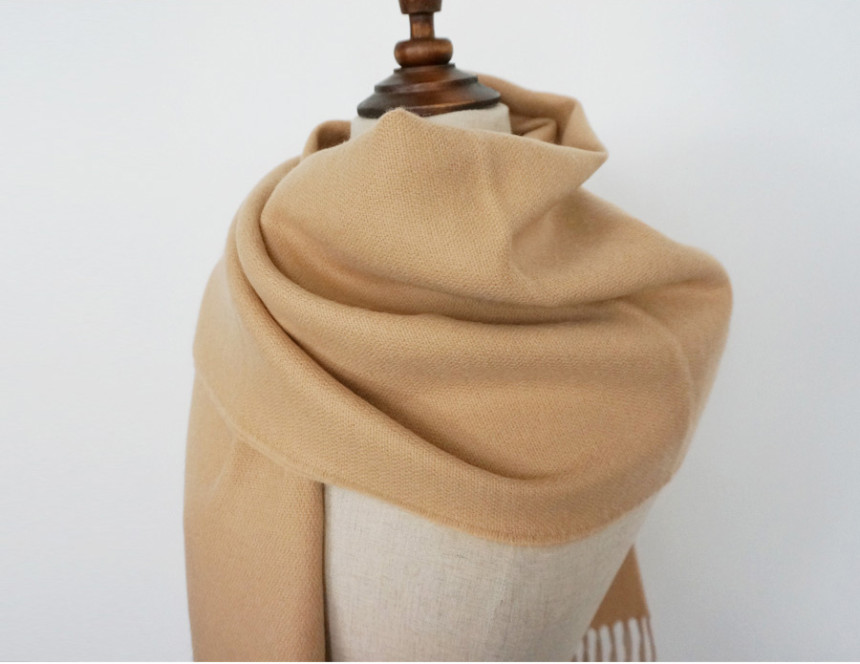 Plain Surgical Wool muffler Woman Autumn Cozy Look