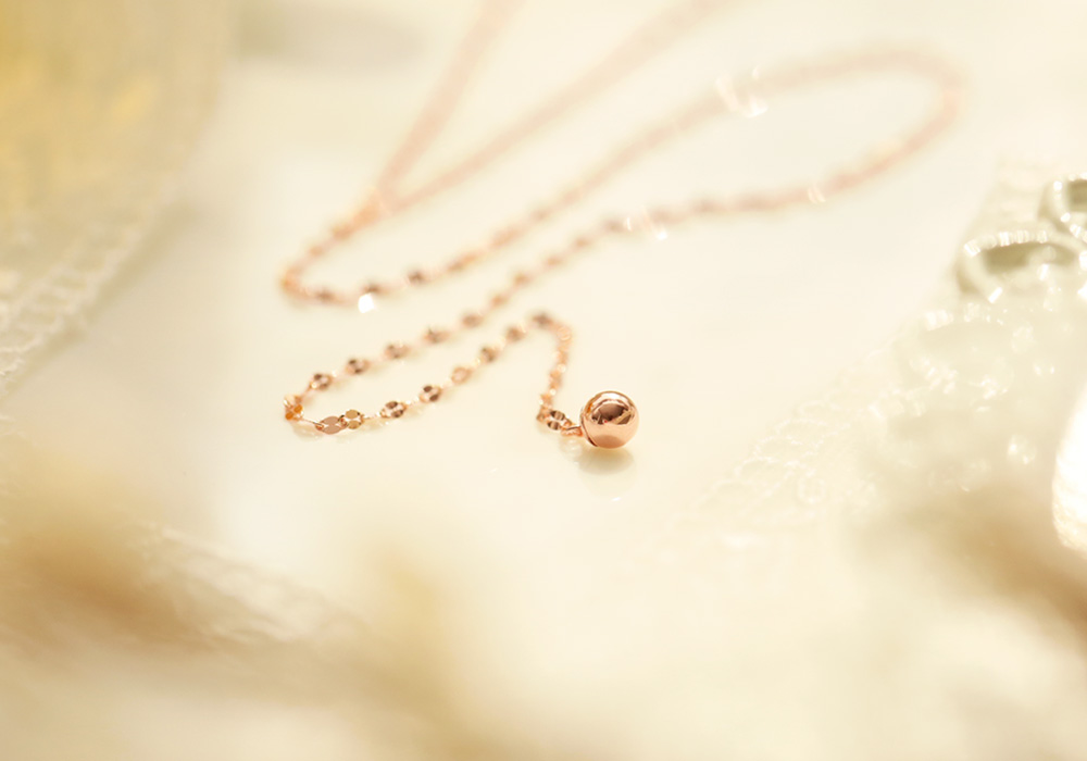 Lovely sleek Waiting Necklace 14K gold 14k long 14