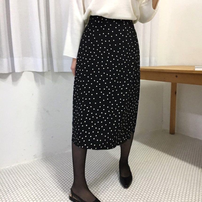 Dot A-line long skirt 20s feminine coordination gu