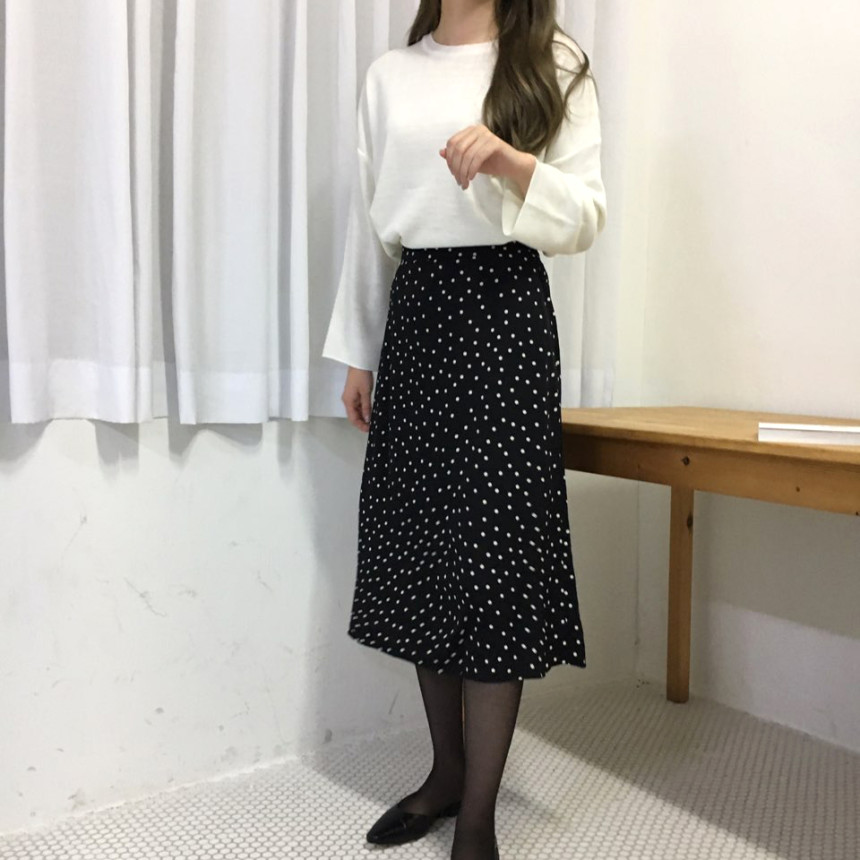 Dot A-line long skirt 20s feminine coordination gu