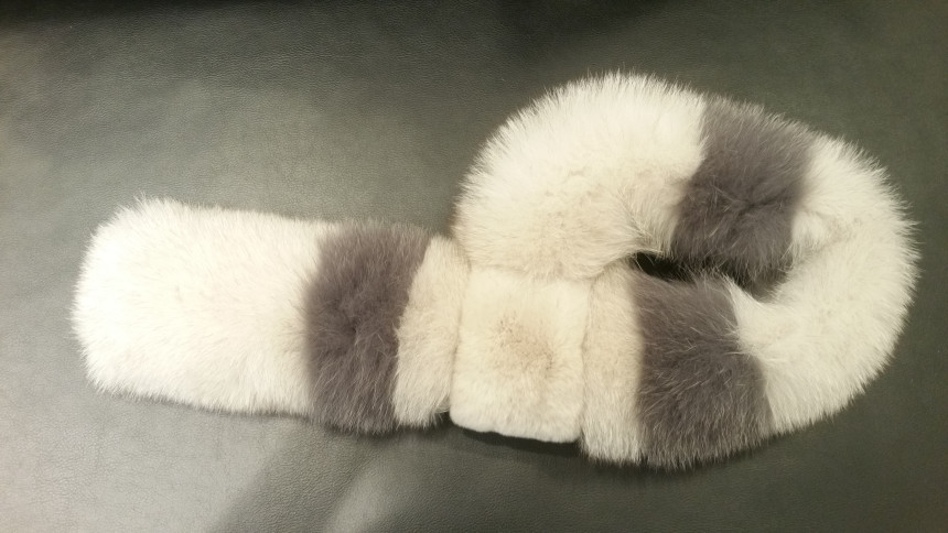 Aizubaba fox hair shawl BHCE3FSA4