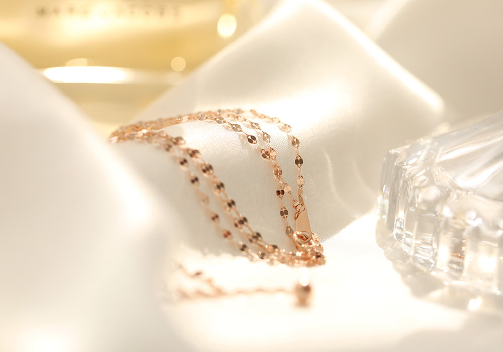 Lovely sleek Waiting Necklace 14K gold 14k long 14