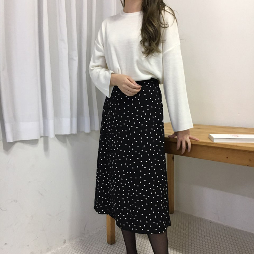 Dot A-line long skirt 20s feminine coordination gu