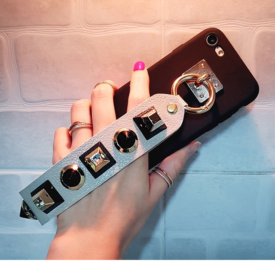 <b><p>Galaxy Note Gold Bck Stud rap iPhone s8 Case</p></b><b><p>ギャラクシーノート8ゴールドブラックスタッドストラップ、iPhone s8ケース珍しいユニーク携帯電</p></b><br /><br /><p align='center'>