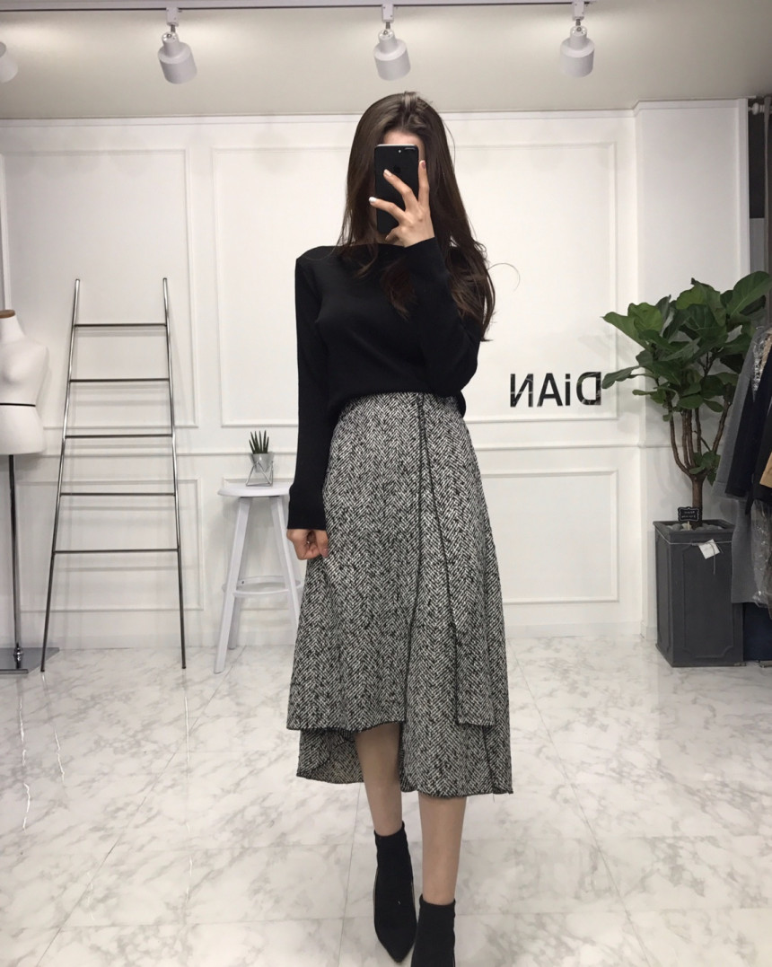 Uncut skirt Women Long Autumn Flare Mermaid Hairst