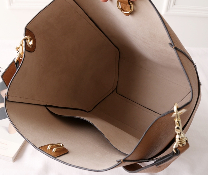 <b><p>Real lther Kabas bucket type2 Sml Ladies'</p></b><b><p>リアルレザーカーバスバケットバックtype2小バッグ女性デイリーバッグ上グルベクセリーヌバック</p></b><br /><br /><p align='center'>