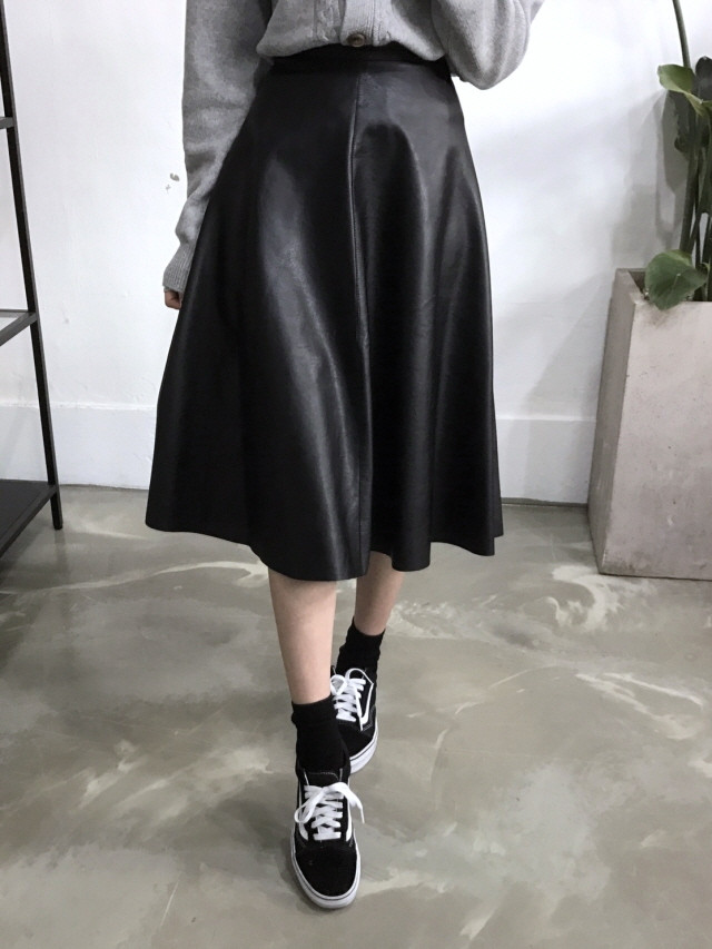 Leather flare Long skirt Autumn girl Frill Leja Hi