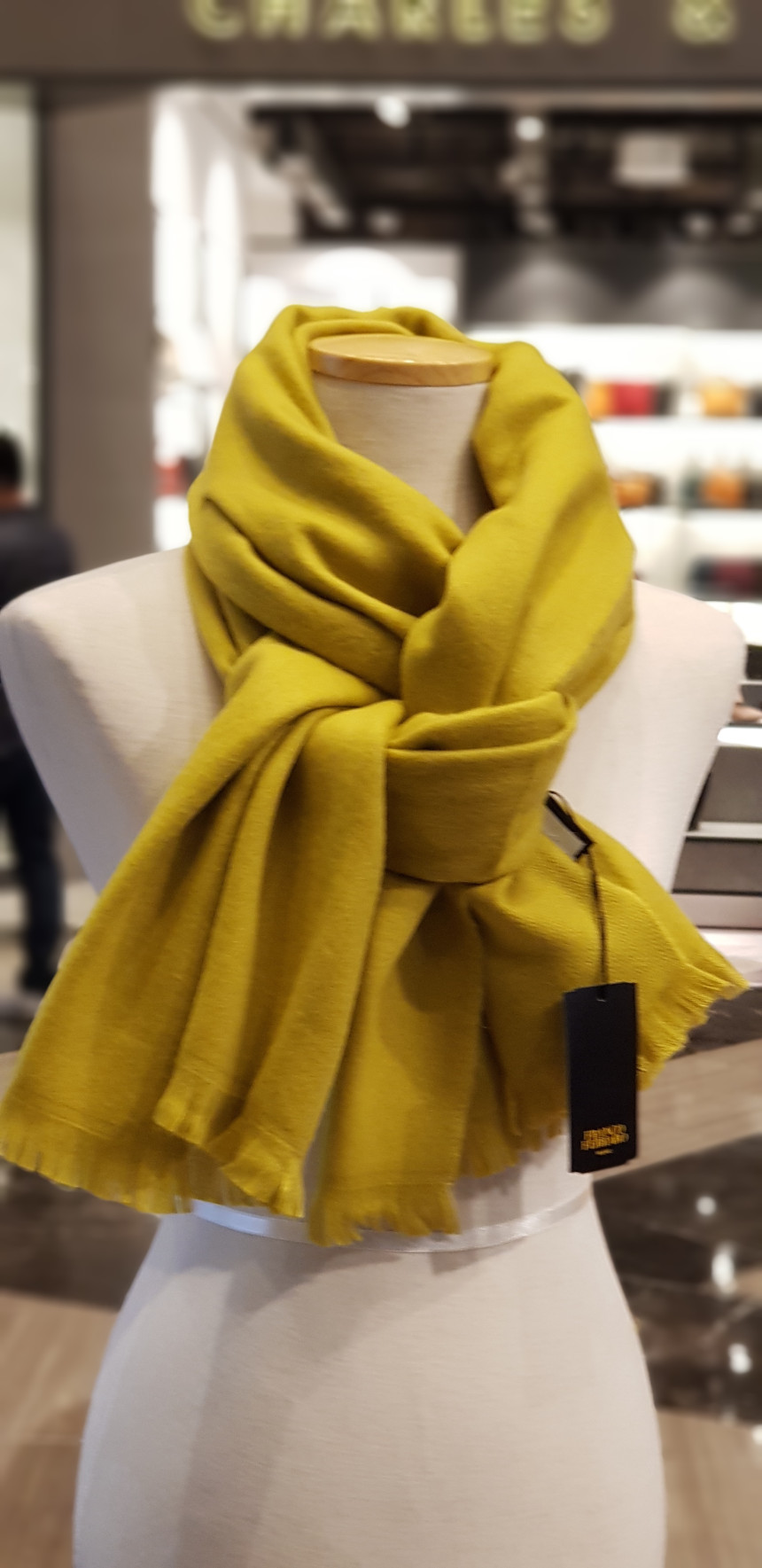 Estilo Franco Ferrero Warm Elegance Muffler E17F2H