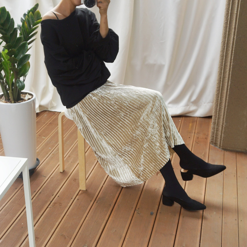 Dancing Gold Velvet Pearl Pleated Pleated Bending 