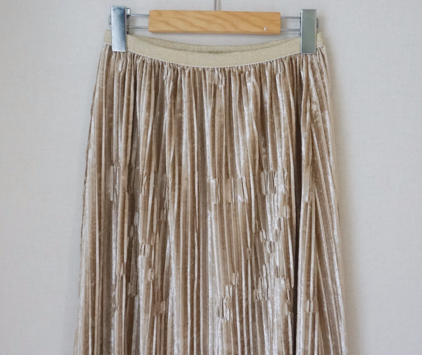 Dancing Gold Velvet Pearl Pleated Pleated Bending 