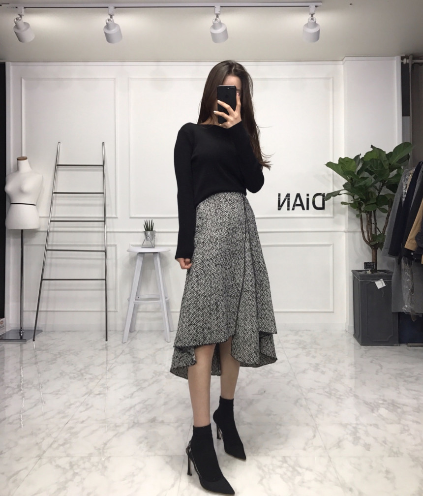 Uncut skirt Women Long Autumn Flare Mermaid Hairst