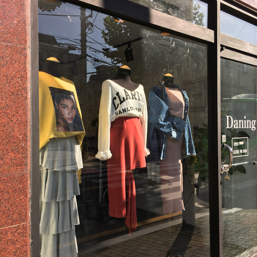 Modern Earrings Gold Drop Earrings Antique Fashion