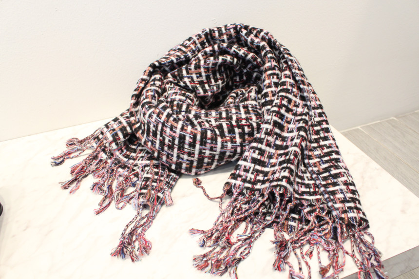 Tweed muffler Luxury classy modern classical feeli