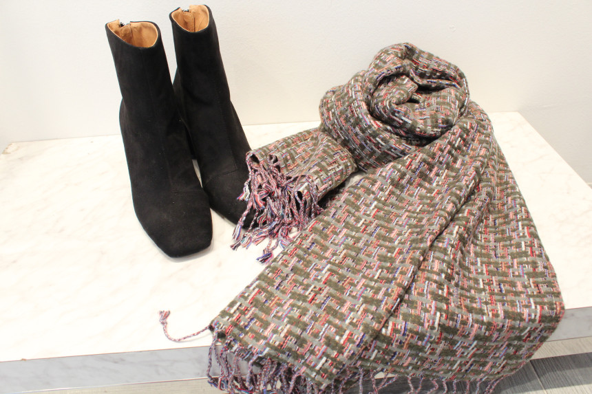 Tweed muffler Luxury classy modern classical feeli