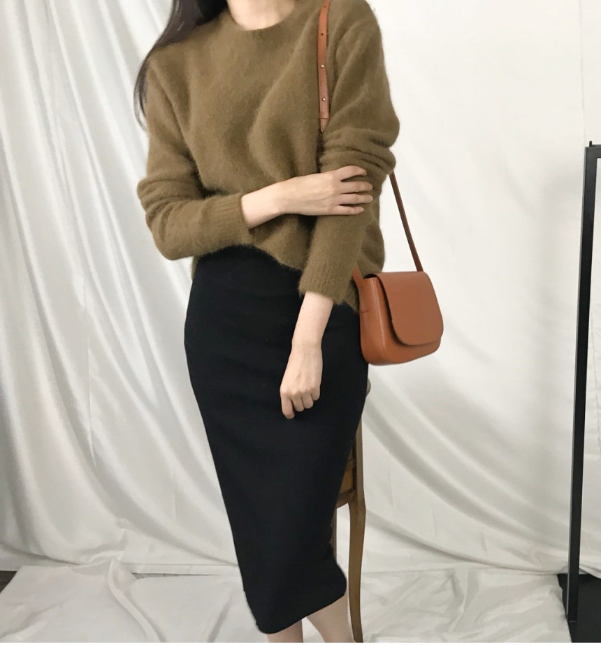 Goliath slim long skirt sofbending autumn H line k