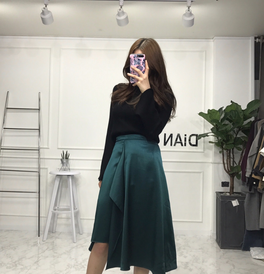 Satin long flared skirt Women's autumn coordina