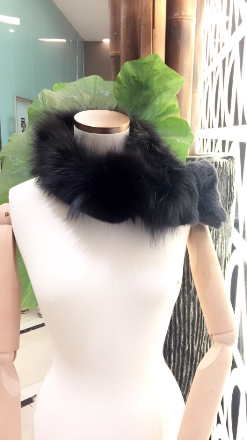 Agatha Lily Fox SB1UMF065