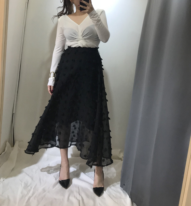 Flare lace skirt black neat woman look modern mode
