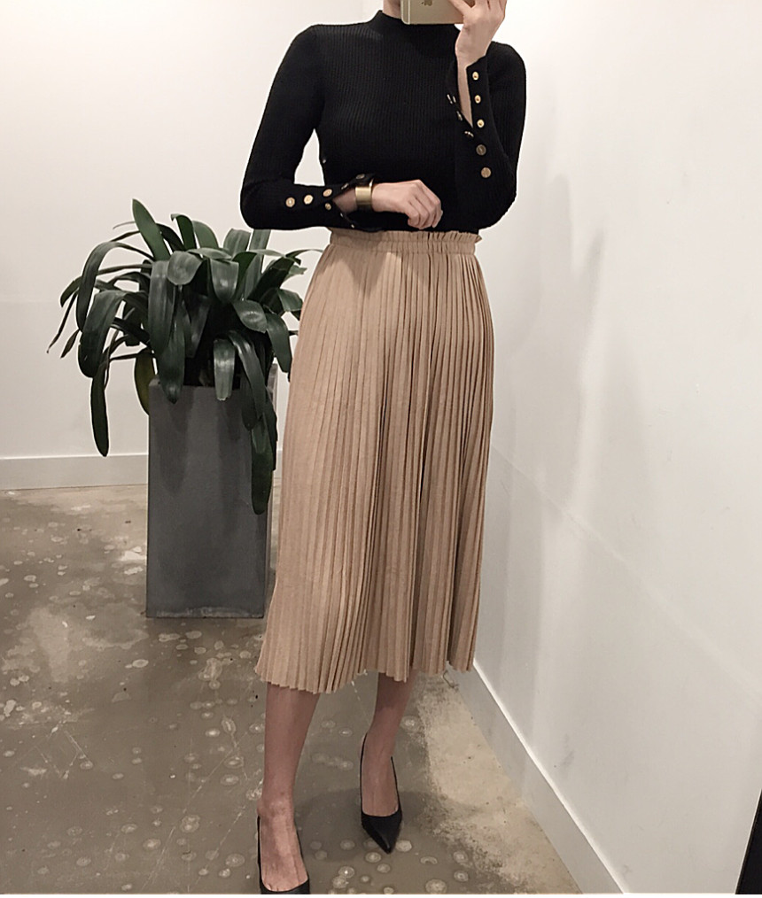 Long tax skirt