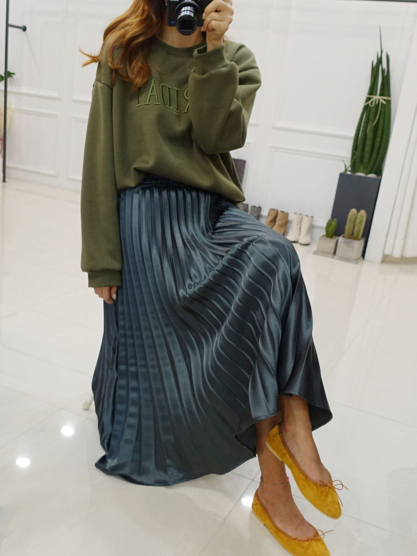 Winter Pearl Pleated Wrinkle Bending Long Skirt 3c