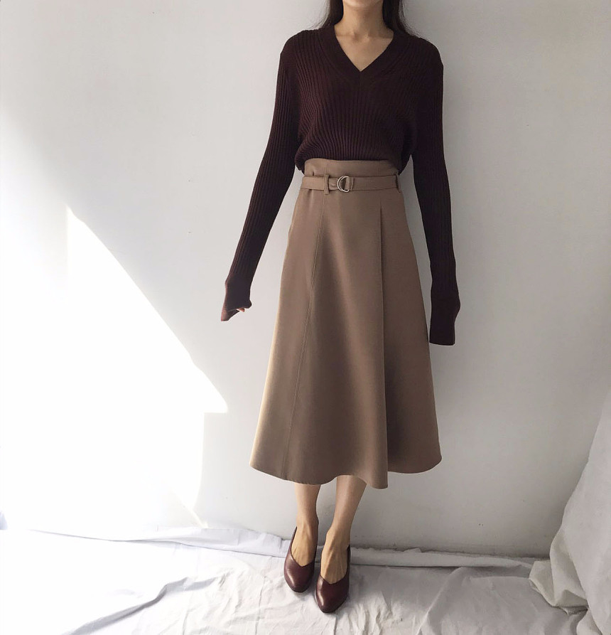 A line Long skirt Minimalist look Wedding fashion 