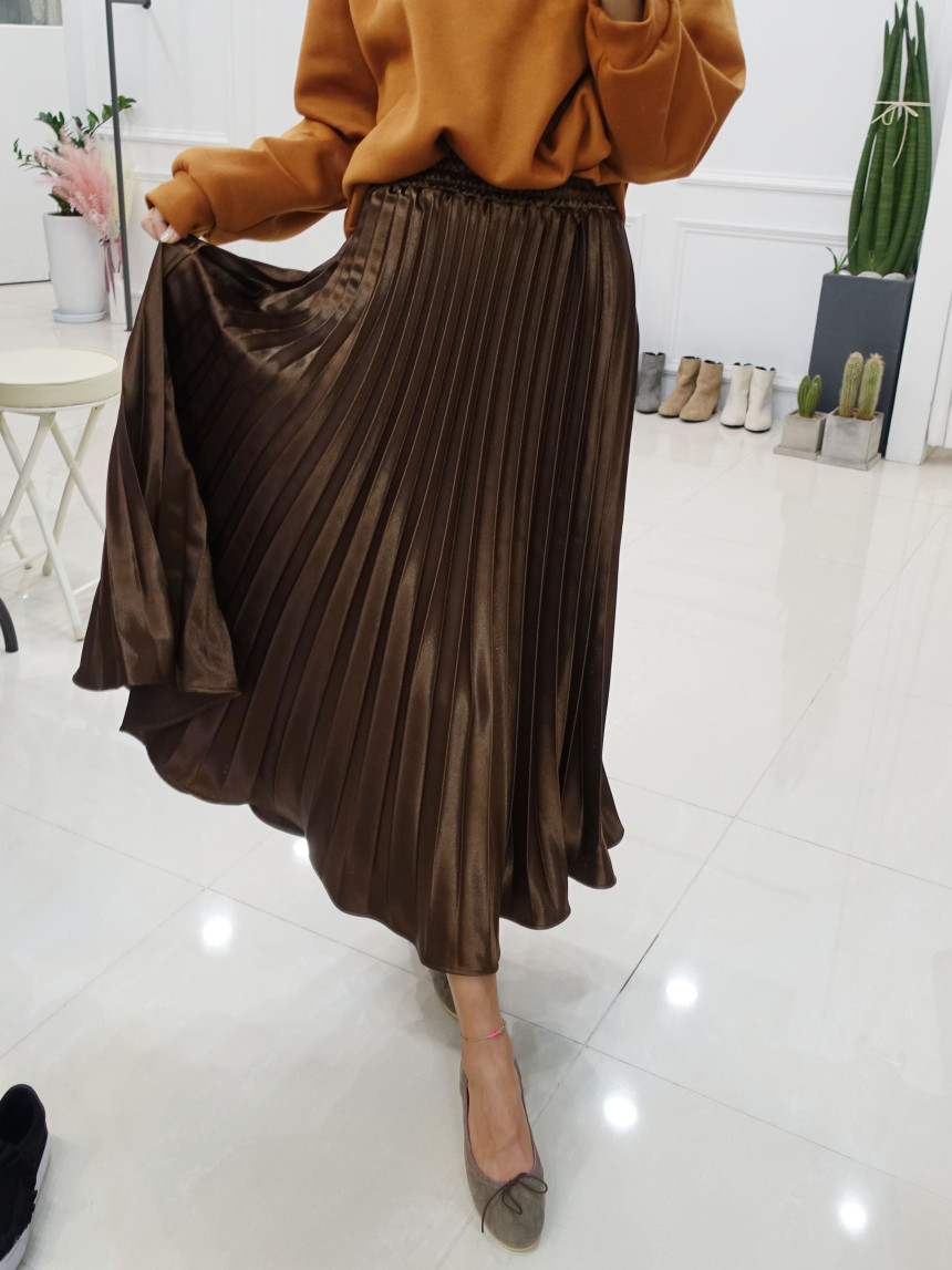Winter Pearl Pleated Wrinkle Bending Long Skirt 3c