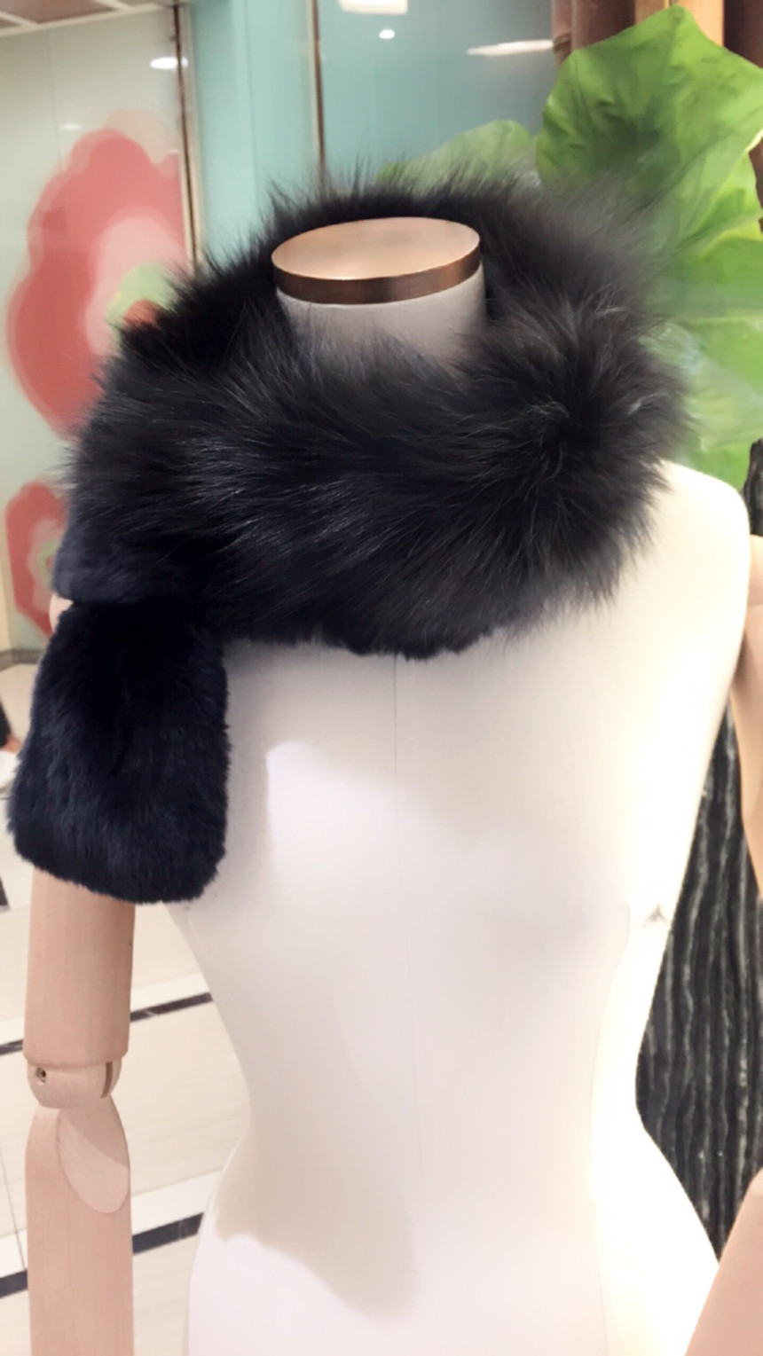 Agatha Lily Fox SB1UMF065