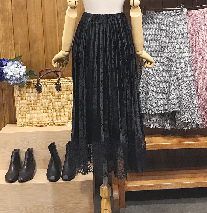 Velvet Pleated Lace Long Skirt Fall