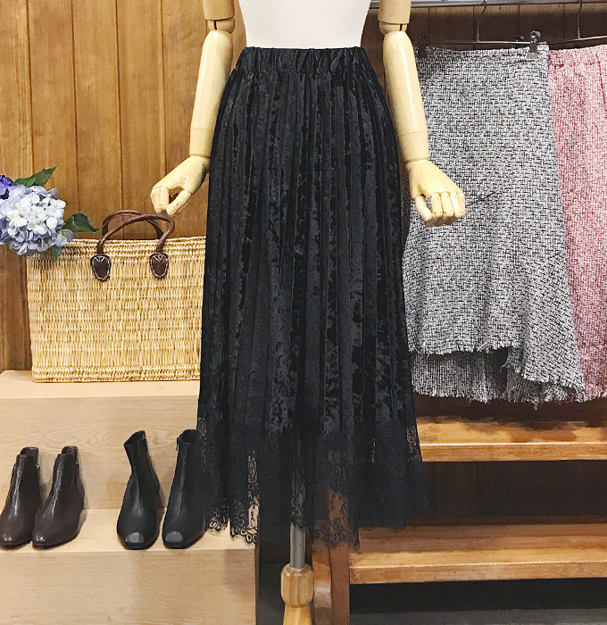 Velvet Pleated Lace Long Skirt Fall