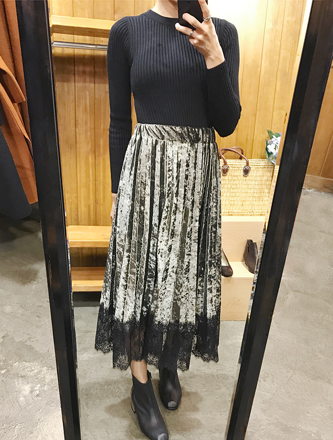 Velvet Pleated Lace Long Skirt Fall