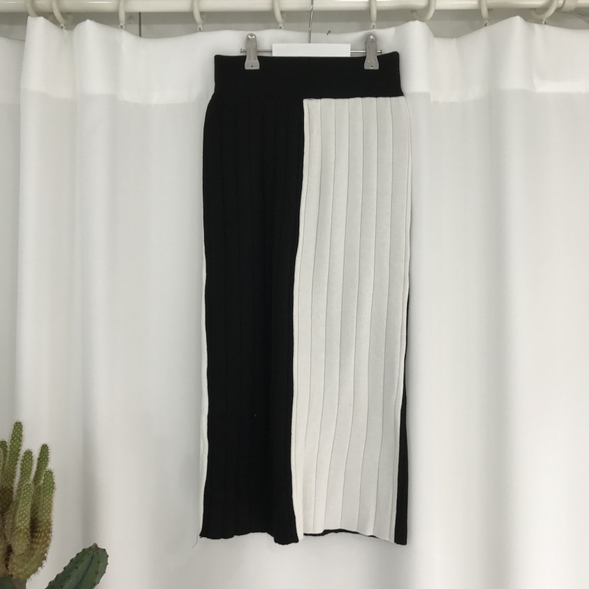Color knit long skirt Midi-line autumn winter corn