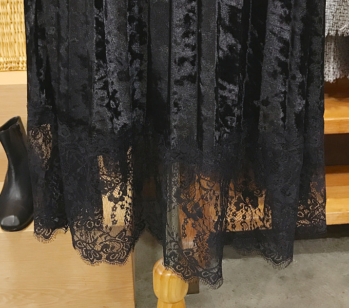 Velvet Pleated Lace Long Skirt Fall