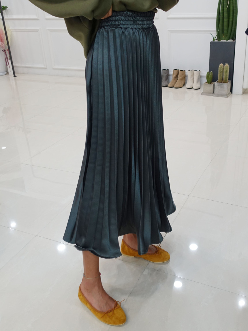 Winter Pearl Pleated Wrinkle Bending Long Skirt 3c