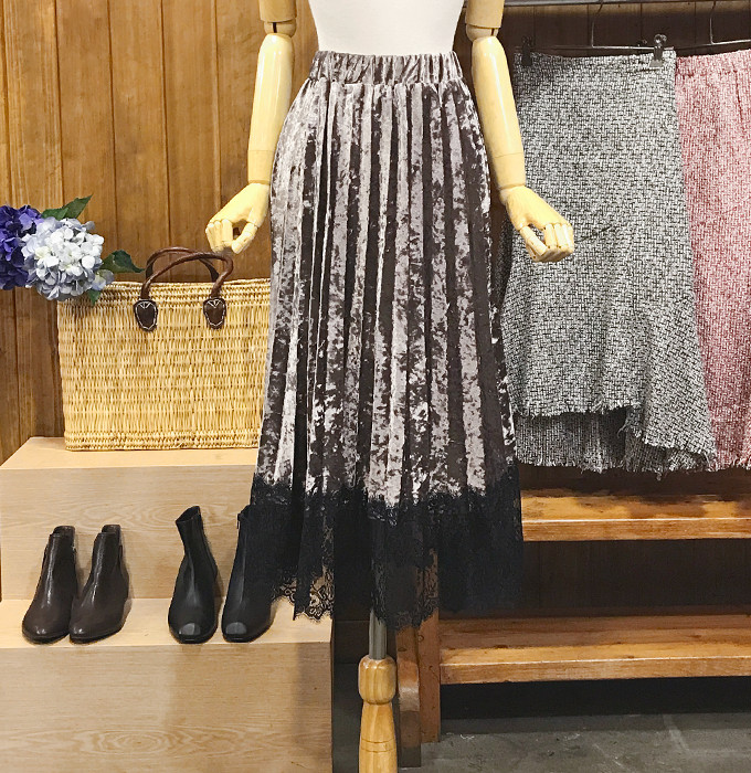 Velvet Pleated Lace Long Skirt Fall