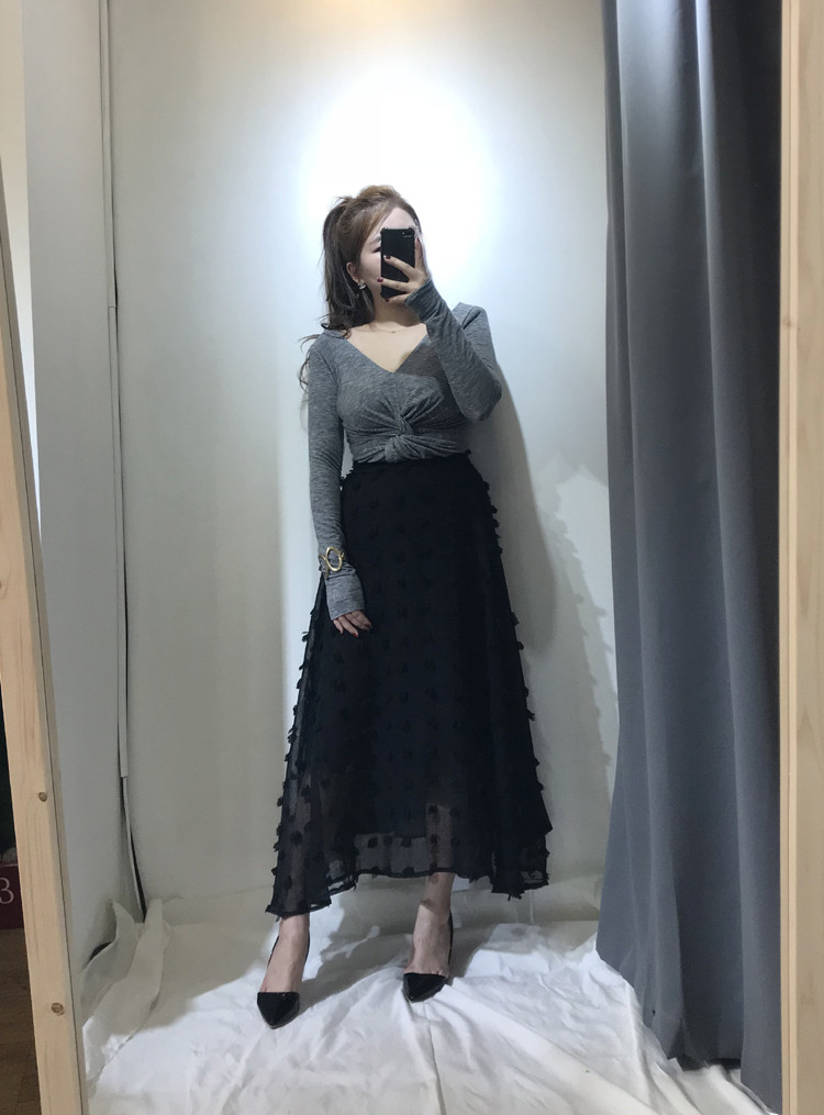 Flare lace skirt black neat woman look modern mode