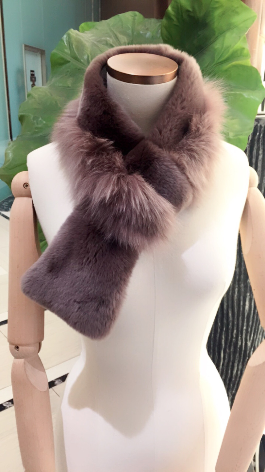 Agatha Lily Fox SB1UMF065