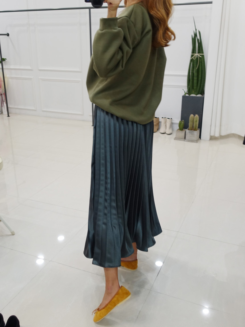 Winter Pearl Pleated Wrinkle Bending Long Skirt 3c