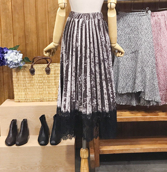 Velvet Pleated Lace Long Skirt Fall