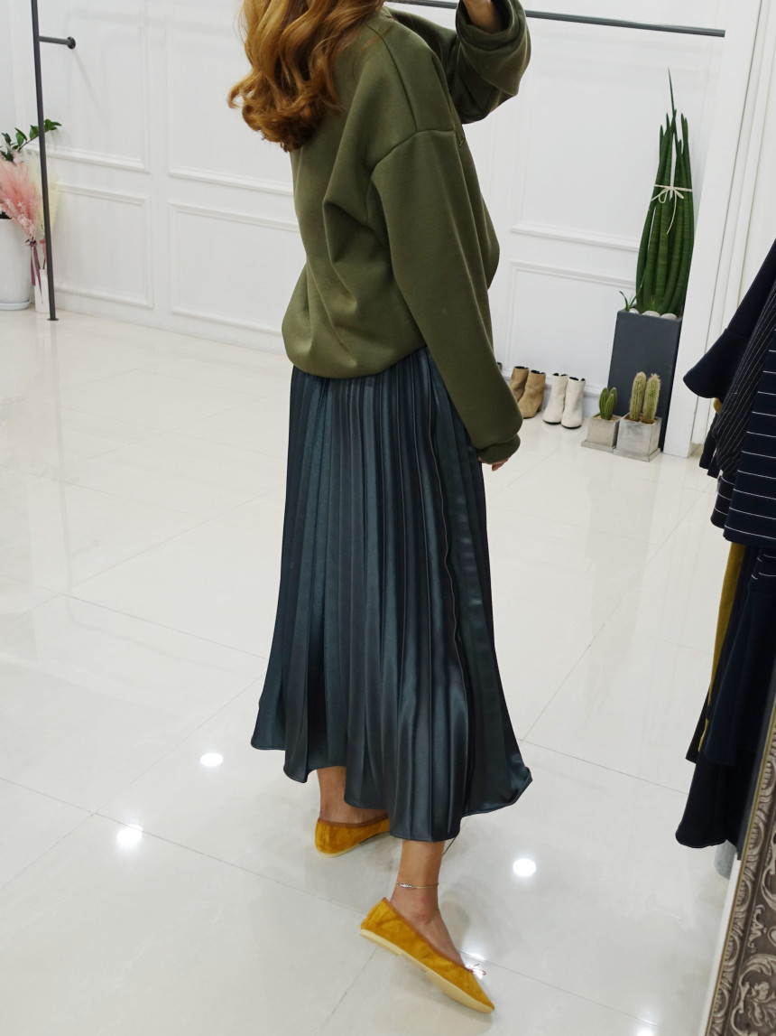 Winter Pearl Pleated Wrinkle Bending Long Skirt 3c