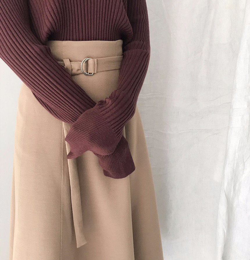 A line Long skirt Minimalist look Wedding fashion 