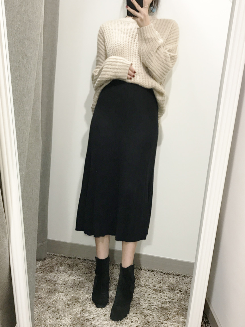 Goliath Knit Pleated Long Skirt 2color Flared Band