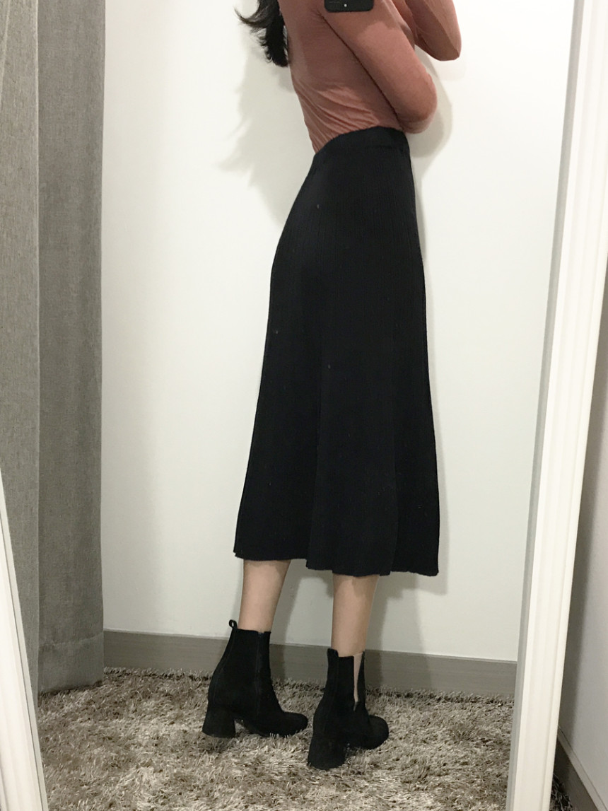 Goliath Knit Pleated Long Skirt 2color Flared Band