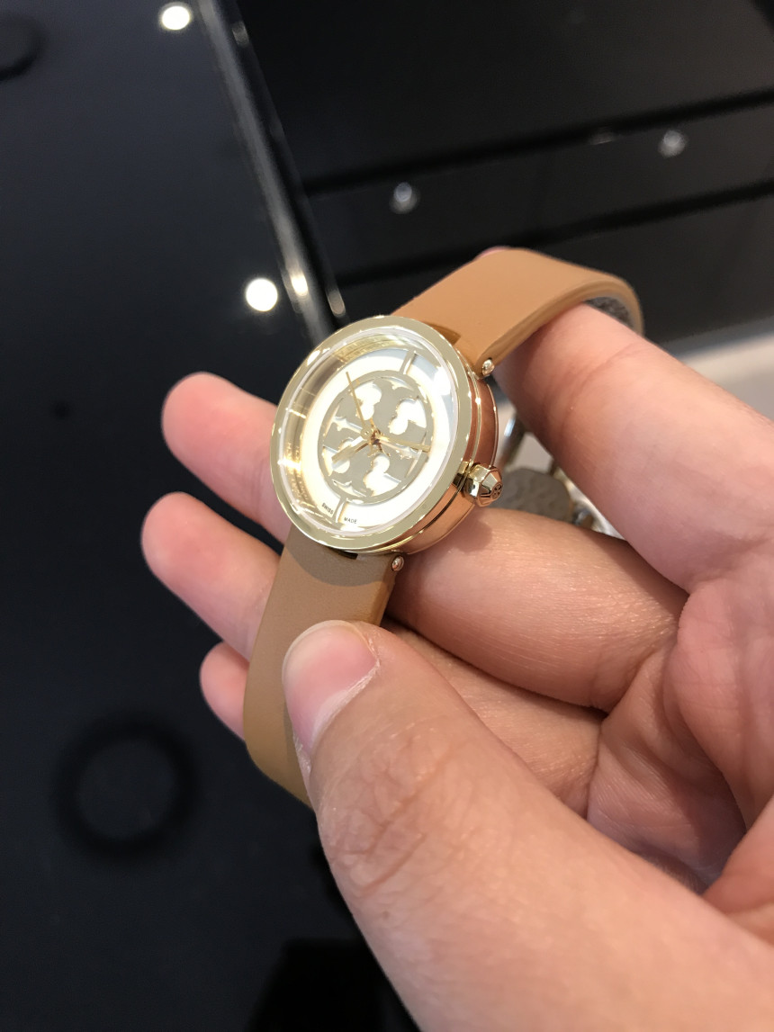 <b><p>Tori Birch REVA sees women Brown Leather</p></b><b><p>トリーバーチ REVAシズ 女性 ブラウン レザー 時計 TRB4004</p></b><br /><br /><p align='center'>