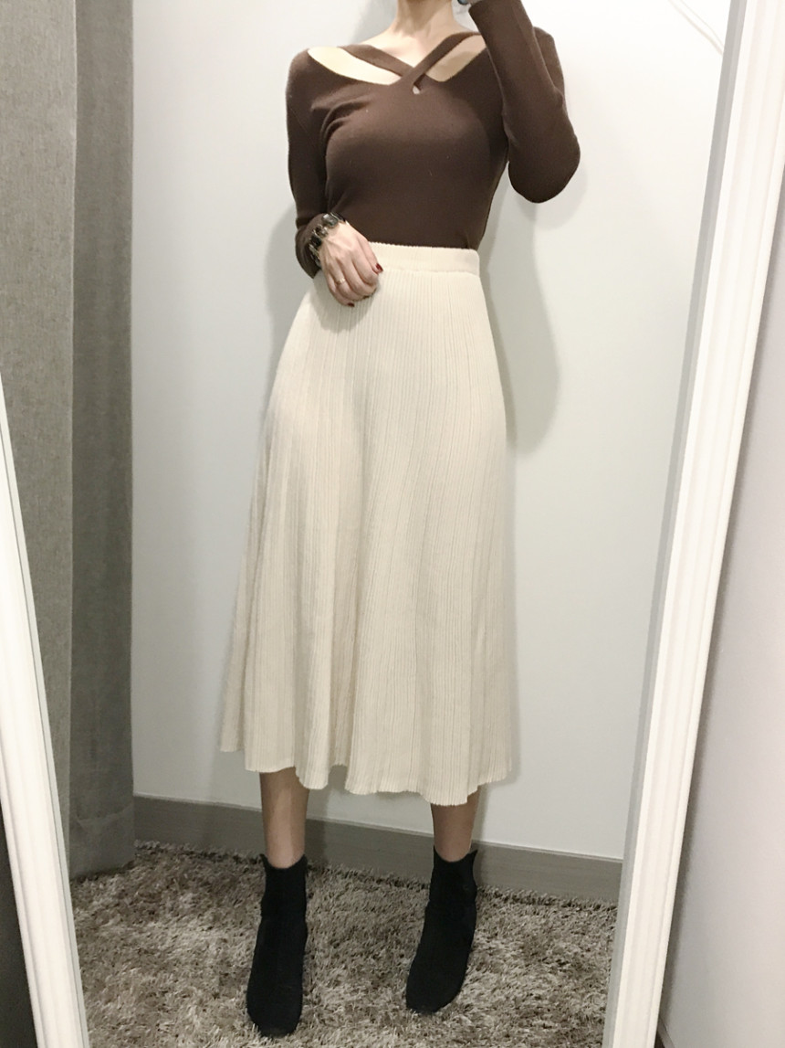 Goliath Knit Pleated Long Skirt 2color Flared Band