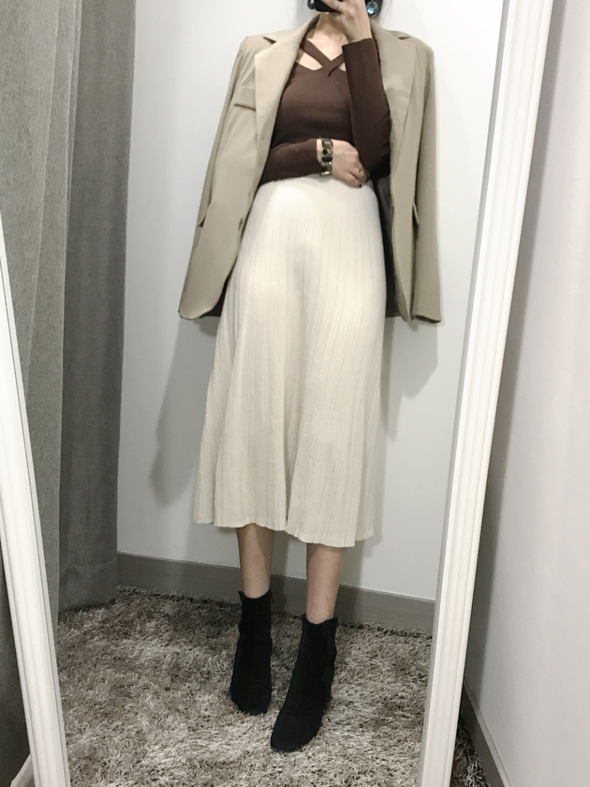 Goliath Knit Pleated Long Skirt 2color Flared Band