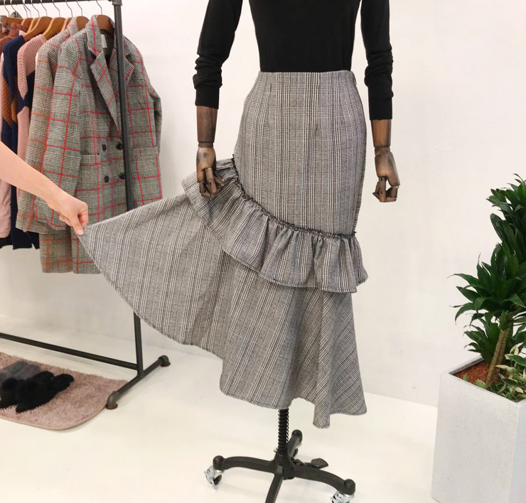 Check frill long skirt unblock set female bending