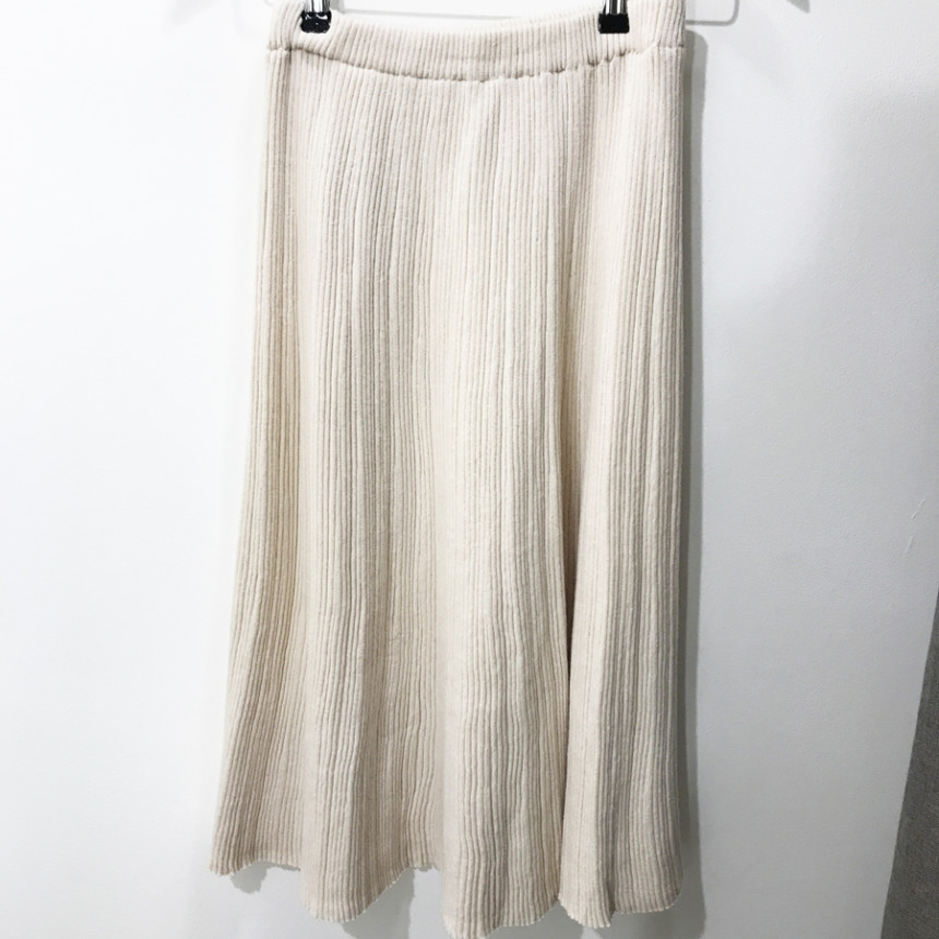 Goliath Knit Pleated Long Skirt 2color Flared Band