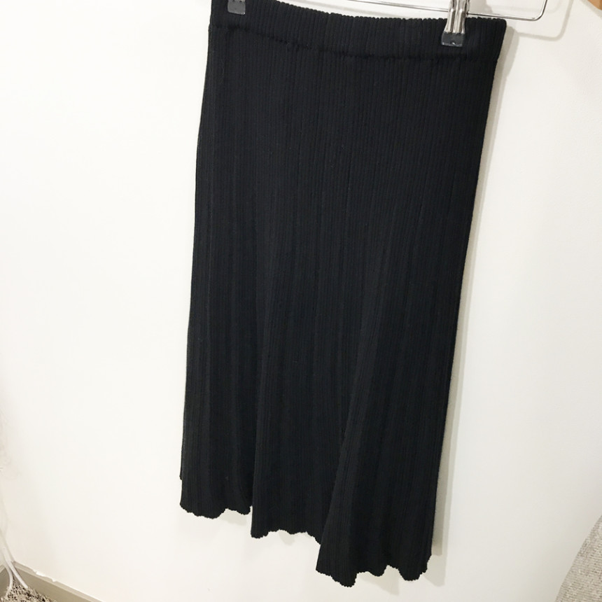 Goliath Knit Pleated Long Skirt 2color Flared Band