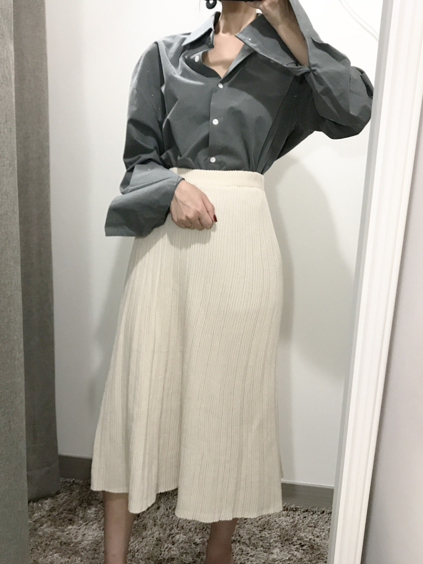 Goliath Knit Pleated Long Skirt 2color Flared Band